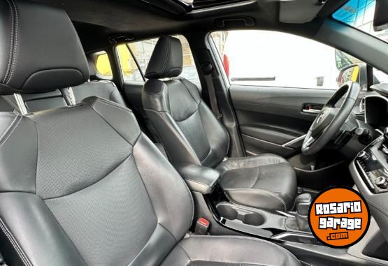 Autos - Toyota Corolla Cross SEG 2022 Nafta 83000Km - En Venta