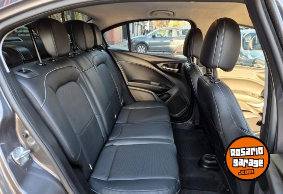 Autos - Fiat Cronos 1.8 Precision Prem 2022 Nafta 53000Km - En Venta