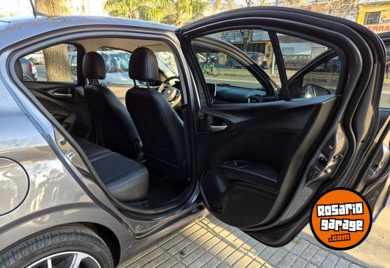 Autos - Fiat Cronos 1.8 Precision Prem 2022 Nafta 53000Km - En Venta