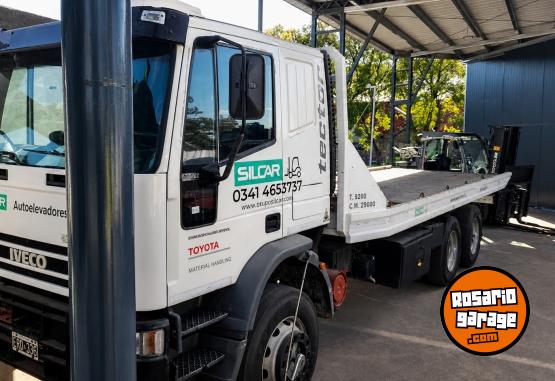 Camiones y Grúas - Iveco Tector 170E22 Camilla Hidráulica 18 Tn 2004 - En Venta