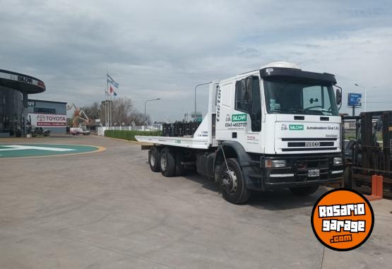 Camiones y Grúas - Iveco Tector 170E22 Camilla Hidráulica 18 Tn 2004 - En Venta