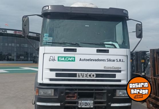 Camiones y Grúas - Iveco Tector 170E22 Camilla Hidráulica 18 Tn 2004 - En Venta
