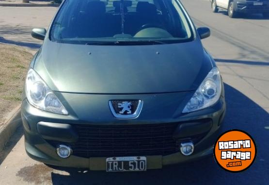 Autos - Peugeot 307 hdi 2010 Diesel 185000Km - En Venta