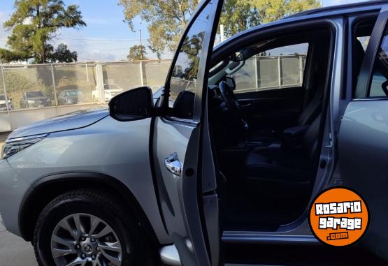 Camionetas - Toyota 2023 2023 Diesel 11111Km - En Venta