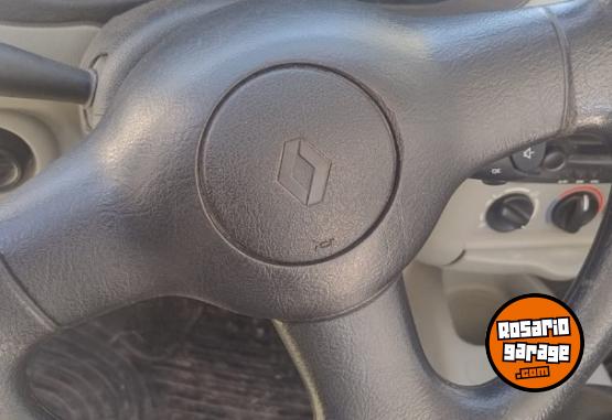 Utilitarios - Renault Kangoo 2013 Nafta 213000Km - En Venta