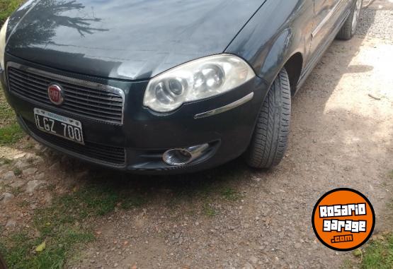 Autos - Fiat Siena atracttive ire 1,4 2012 GNC 255000Km - En Venta