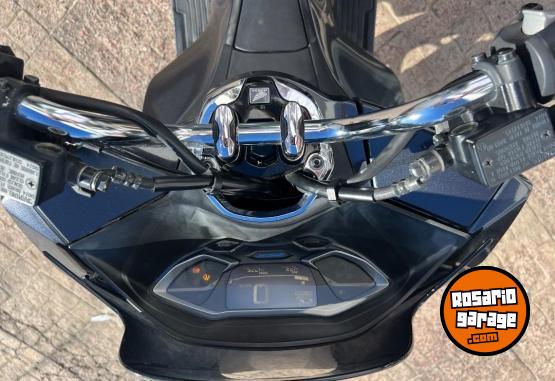 Motos - Honda PCX 160 2023 Nafta 14800Km - En Venta