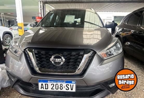 Autos - Nissan KICKS EXCLUSIVE CVT F2 2018 Nafta 116666Km - En Venta