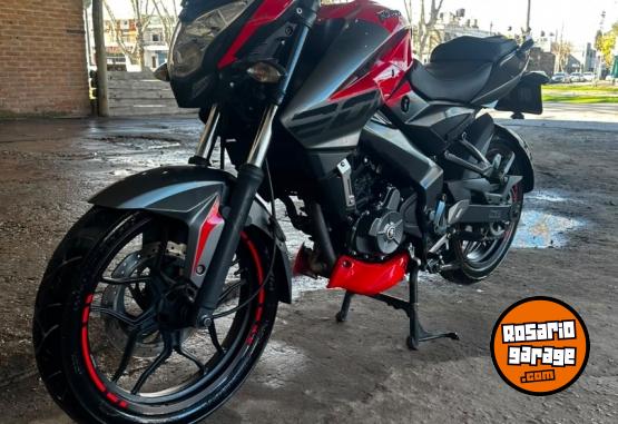 Motos - Bajaj Rouser NS200 2018 Nafta 30000Km - En Venta
