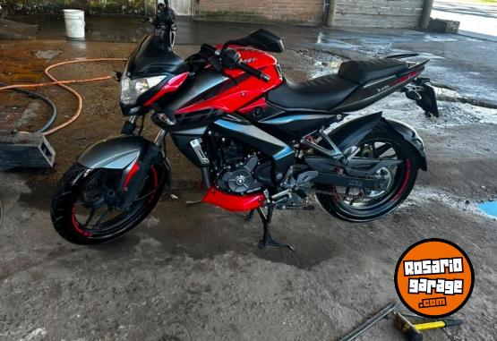 Motos - Bajaj Rouser NS200 2018 Nafta 30000Km - En Venta