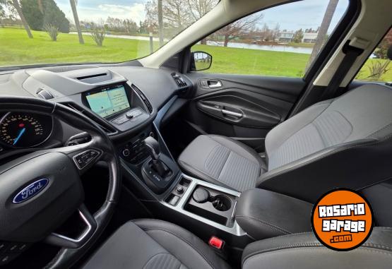 Camionetas - Ford Kuga 4x4 2017 Nafta 75000Km - En Venta