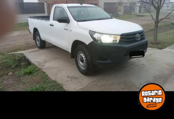 Camionetas - Toyota Hilux 2016 Diesel 170000Km - En Venta