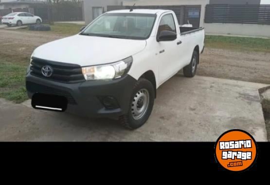 Camionetas - Toyota Hilux 2016 Diesel 170000Km - En Venta