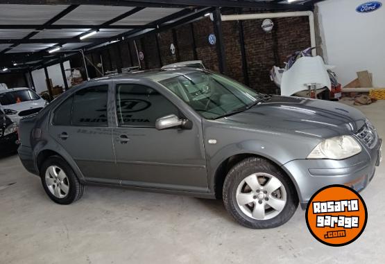 Autos - Volkswagen BORA 1.9 TDI 2012 Nafta 197000Km - En Venta