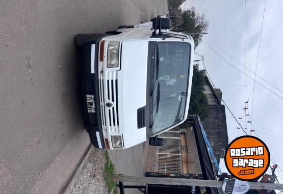 Utilitarios - Renault Rodeo 1996 Diesel 222222Km - En Venta