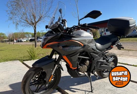 Motos - Voge Ds300 2025 Nafta 2500Km - En Venta
