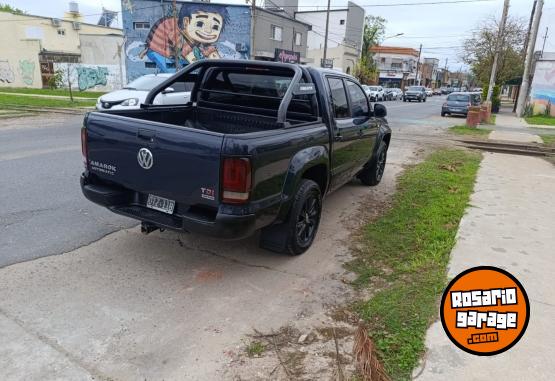 Camionetas - Volkswagen Amarok 2015 Diesel 180000Km - En Venta