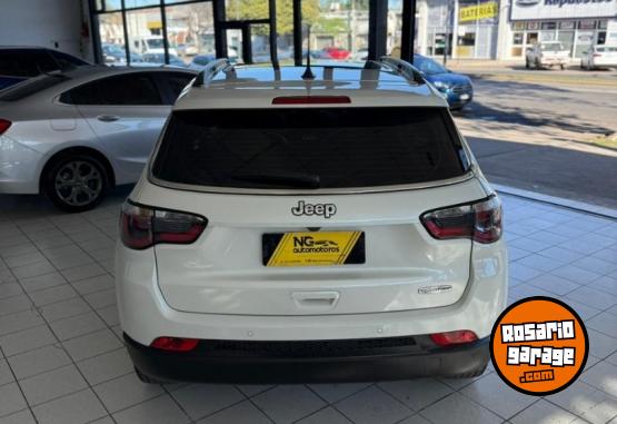 Camionetas - Jeep Compass longitude 2020 Nafta 84000Km - En Venta