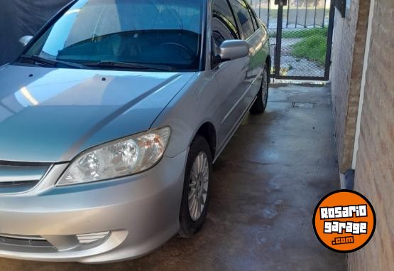 Autos - Honda Civic 2005 Nafta 319000Km - En Venta