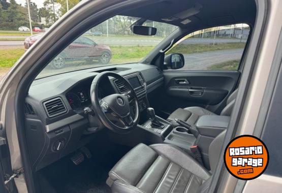 Camionetas - Volkswagen AMAROK V6 HIGHLINE 2022 Diesel 120000Km - En Venta