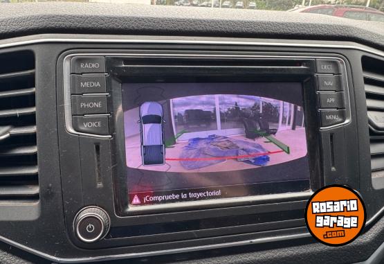 Camionetas - Volkswagen AMAROK V6 HIGHLINE 2022 Diesel 120000Km - En Venta