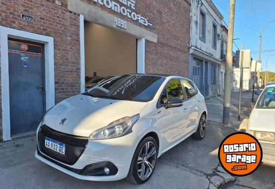 Autos - Peugeot 208 gt 2017 Nafta 99000Km - En Venta