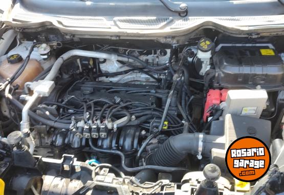 Camionetas - Ford Ecosport XLS 2015 GNC 170000Km - En Venta