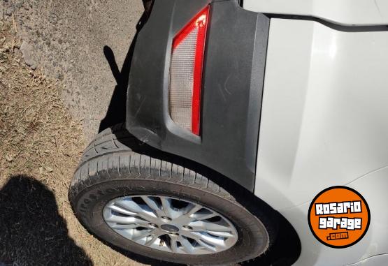 Camionetas - Ford Ecosport XLS 2015 GNC 170000Km - En Venta