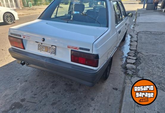 Autos - Renault R9 gtl con Aire 1994 Nafta 242000Km - En Venta