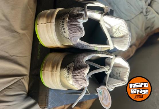 Indumentaria - Zapatillas - En Venta