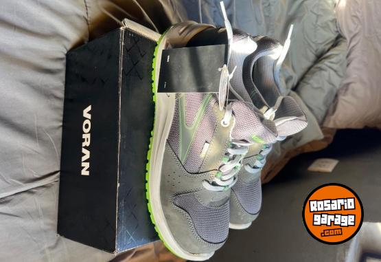 Indumentaria - Zapatillas - En Venta
