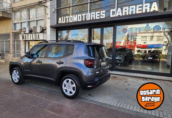 Camionetas - Chrysler Renegade 2023 Nafta 45000Km - En Venta