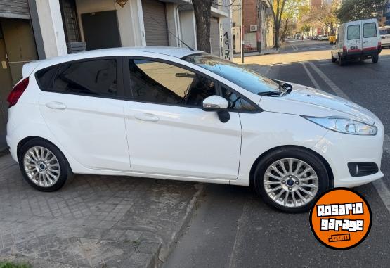 Autos - Ford Fiesta 2016 Nafta 70000Km - En Venta