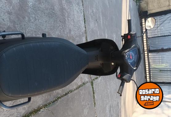 Motos - Motomel Blitz plus 2026 Nafta 3000Km - En Venta