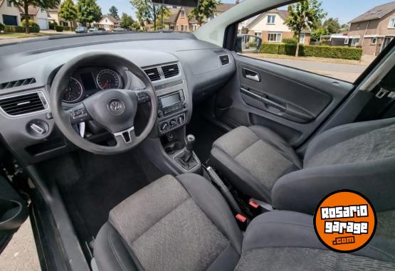 Autos - Volkswagen SURAN 2014 Nafta 130000Km - En Venta