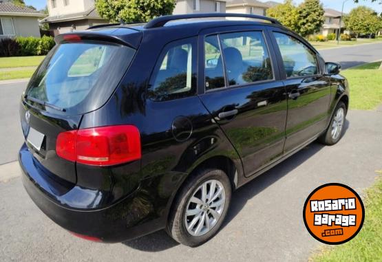 Autos - Volkswagen SURAN 2014 Nafta 130000Km - En Venta