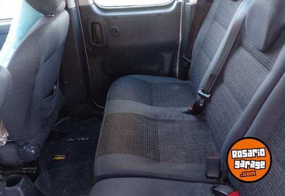 Utilitarios - Citroen Business mixta 2017 Diesel 147000Km - En Venta