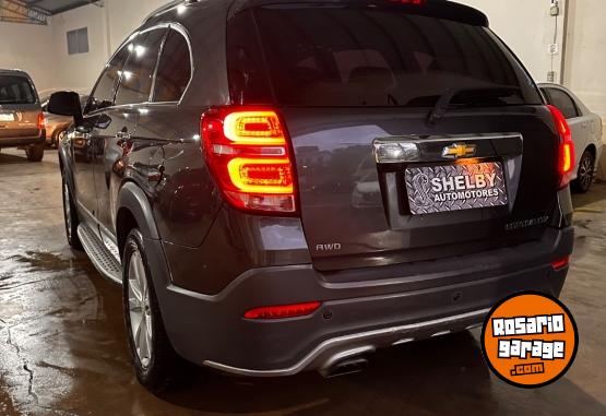 Camionetas - Chevrolet Captiva 2018 Diesel 120000Km - En Venta
