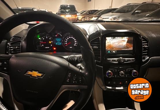 Camionetas - Chevrolet Captiva 2018 Diesel 120000Km - En Venta
