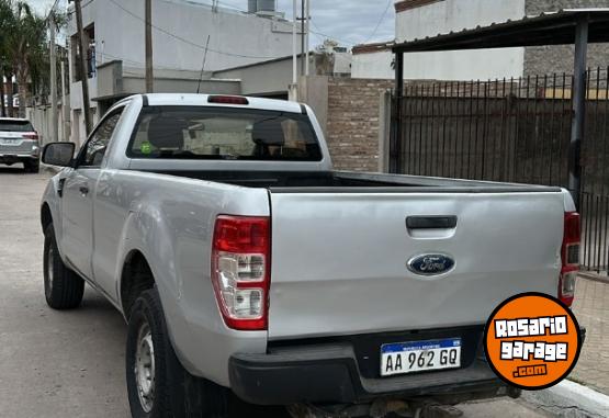 Autos - Ford RANGER 2.2 2017 Diesel 250000Km - En Venta