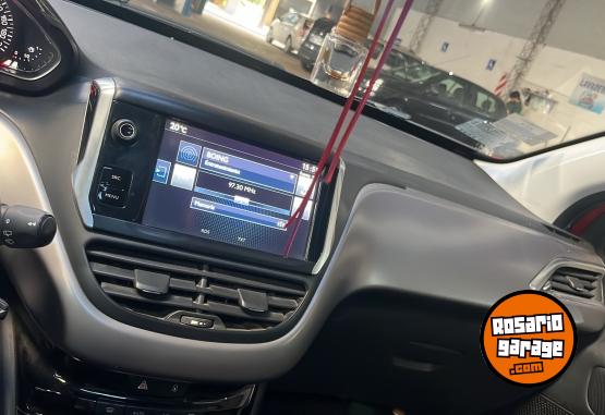 Autos - Peugeot 208 2016 Nafta 48000Km - En Venta