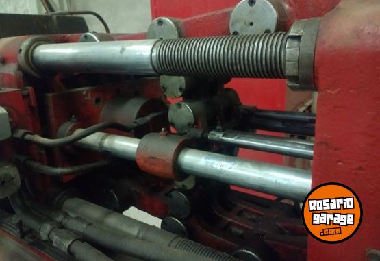 Herramientas - INYECTORA ZAMAK 80t - En Venta