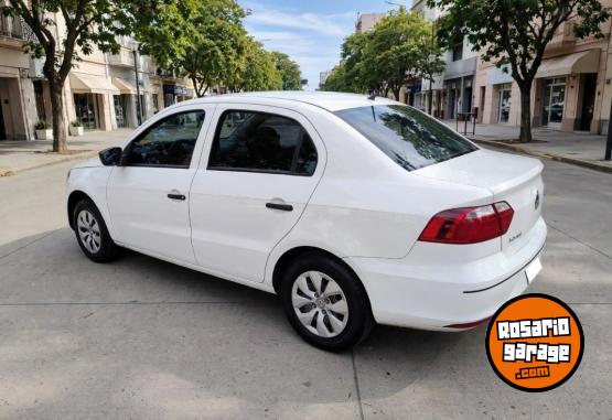 Autos - Volkswagen VOYAGE 2014 GNC 140000Km - En Venta