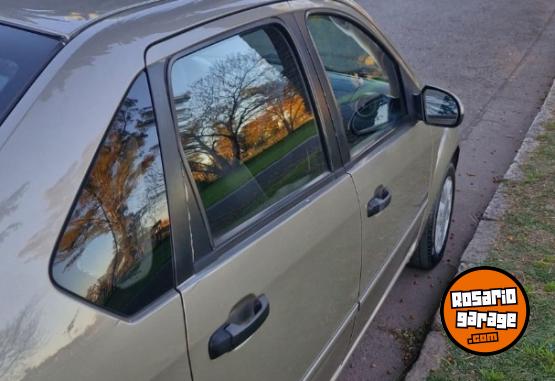 Autos - Ford Fiesta max edge plus nuev 2007 Nafta 130000Km - En Venta