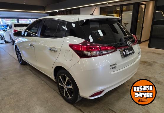 Autos - Toyota YARIS S 1.5L CVT 5P 2019 Nafta 123000Km - En Venta