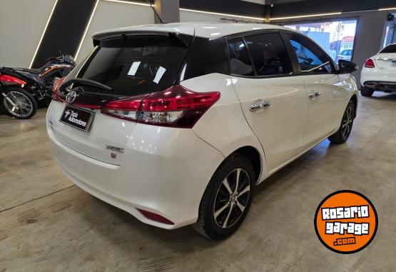 Autos - Toyota YARIS S 1.5L CVT 5P 2019 Nafta 123000Km - En Venta