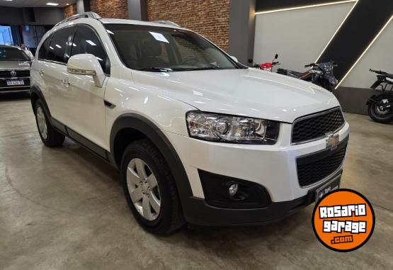Camionetas - Chevrolet CAPTIVA LT 2.4L AWD MT 2016 Nafta 170000Km - En Venta