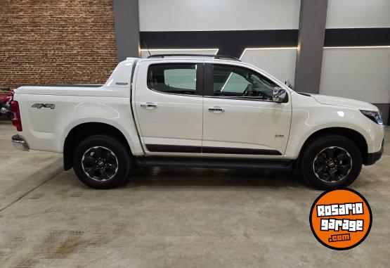 Camionetas - Chevrolet S10 HIGH COUNTRY 4X4 2.8L 2023 Diesel 41000Km - En Venta