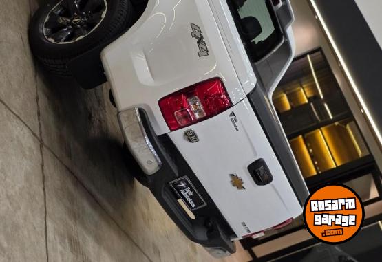 Camionetas - Chevrolet S10 HIGH COUNTRY 4X4 2.8L 2023 Diesel 41000Km - En Venta