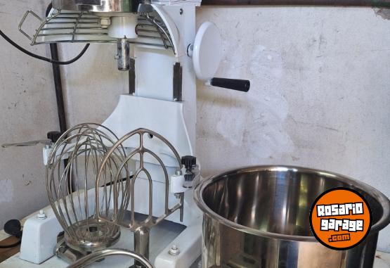 Otros - Batidora Planetaria 15kg - En Venta
